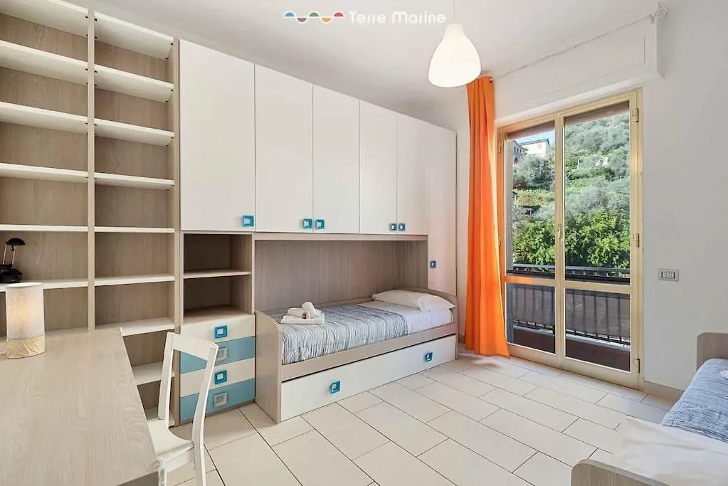 Apartment Valley House La Spezia Italy