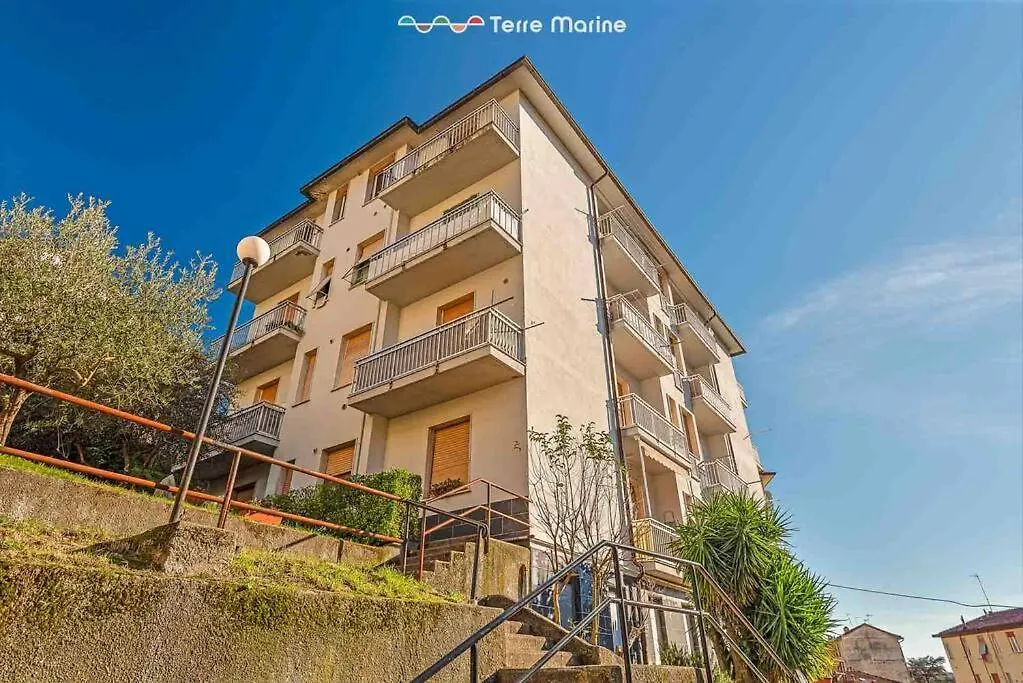 Valley House La Spezia Italy